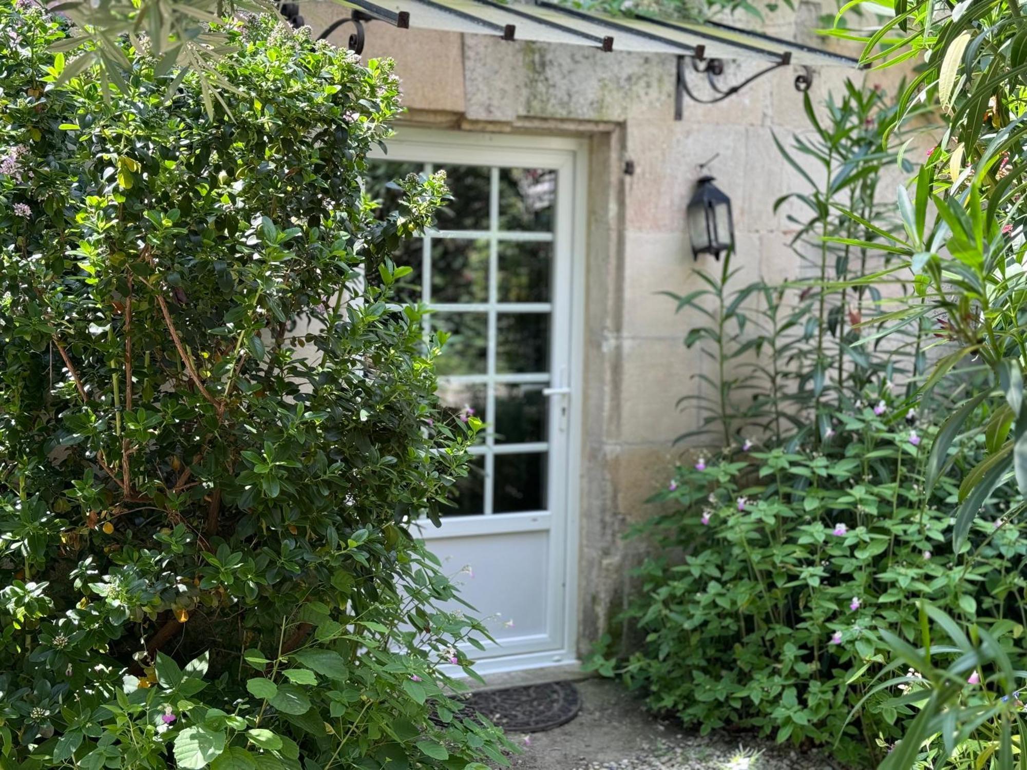 Ile De Malvy Villa Saint-Simeux Exteriör bild